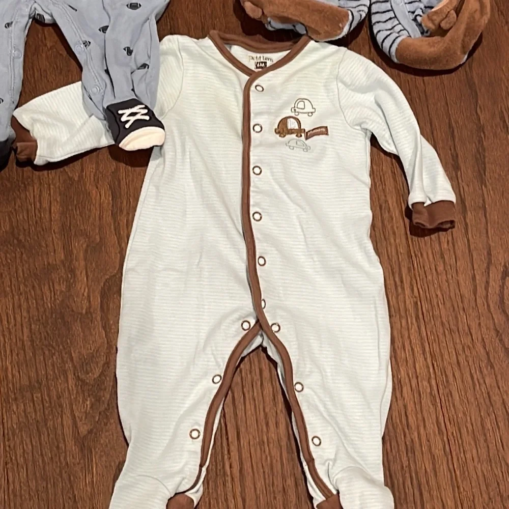 Carters 6M month footed pajamas